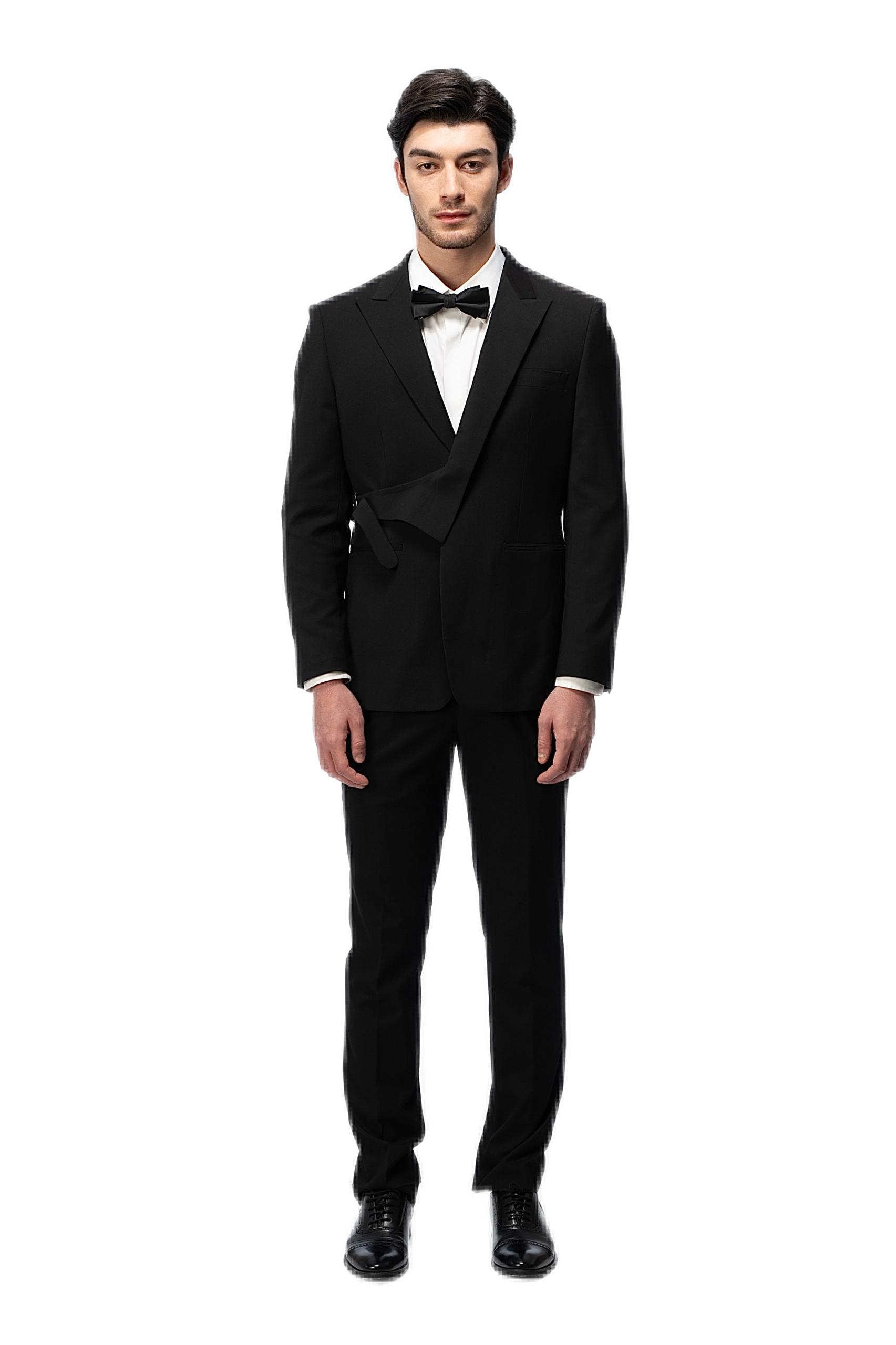 Classic Black Peak-Cut Closure Collar Suit