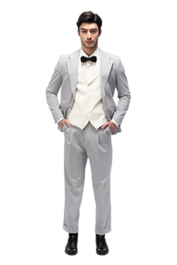 Grey Flat Collar with Creamy Vest Suit