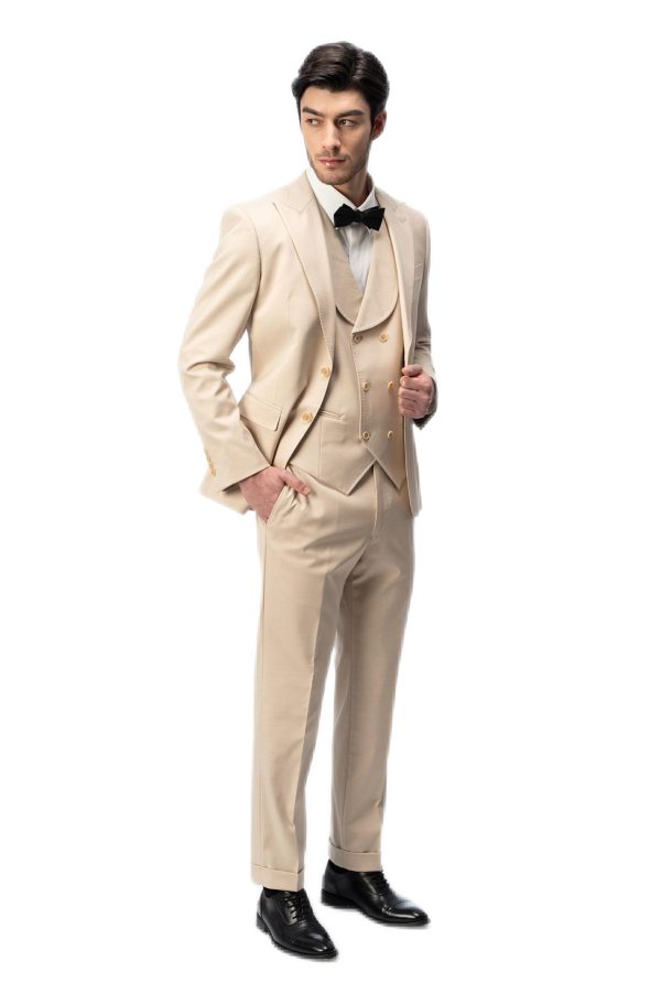 Creamy Closure Collar Suit