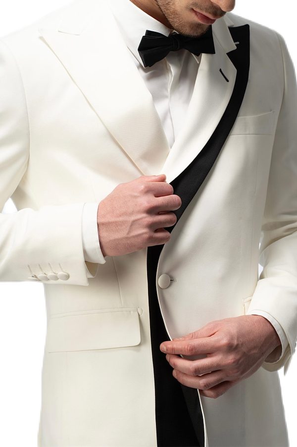 White Flat White Collar Suit