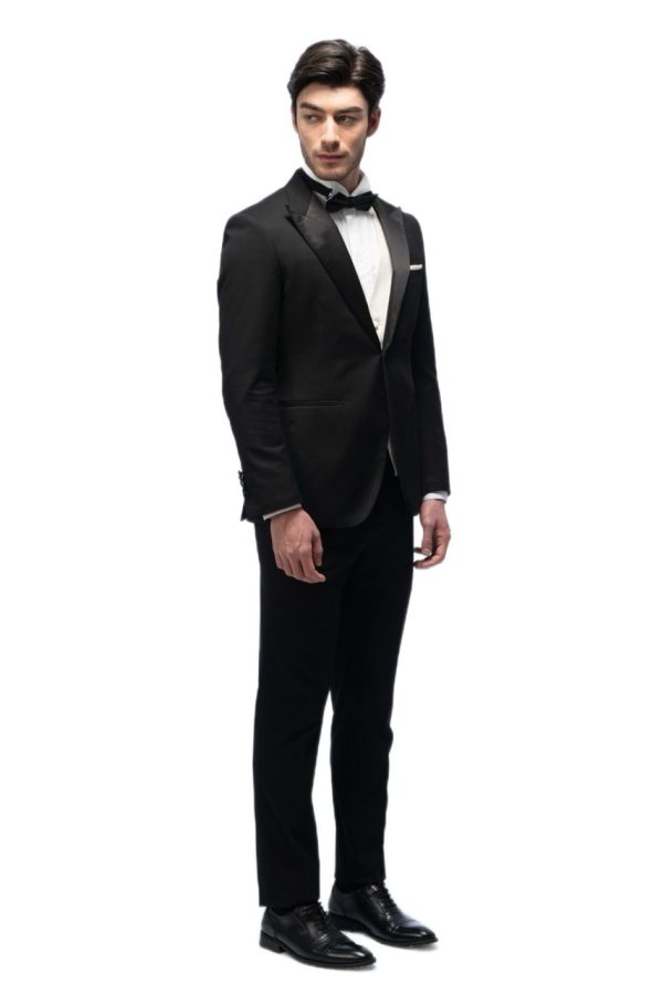 3-piece of Classic Black Silk Closure Collar Tuxedo