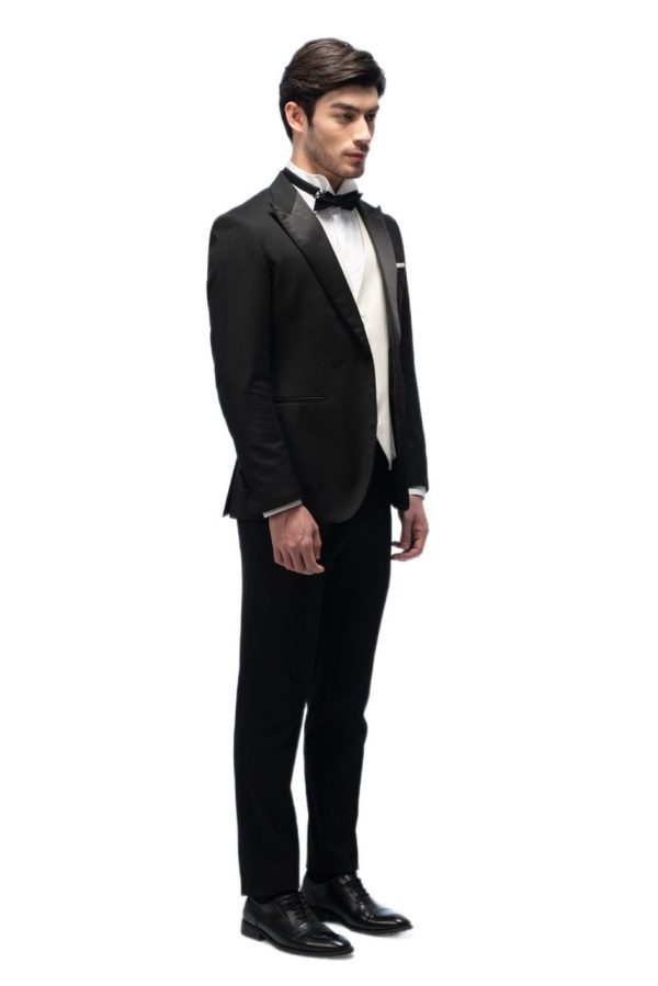 3-piece of Classic Black Silk Closure Collar Tuxedo